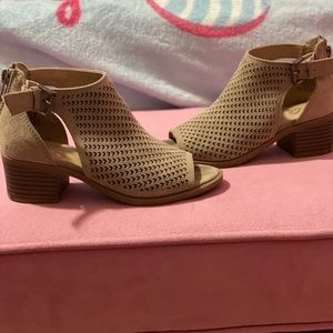 Girls Sandals Tan